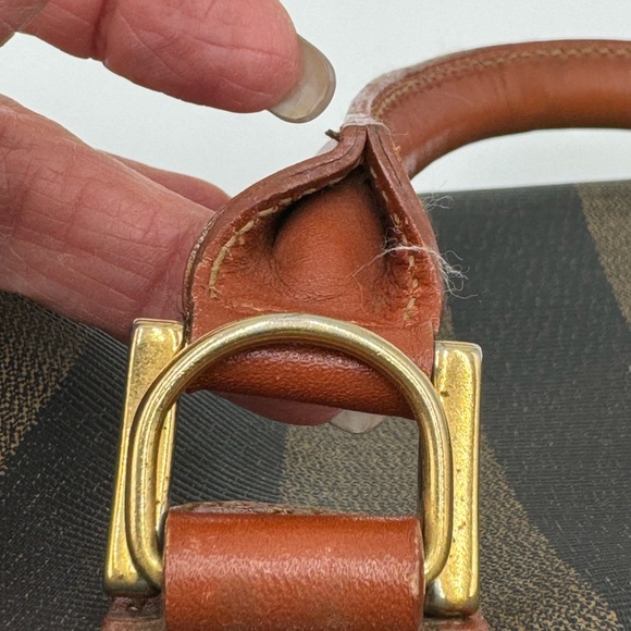 Fendi-Authentic- Pecan Canvas Boston Bag Brown / Black - Picture 8 of 16